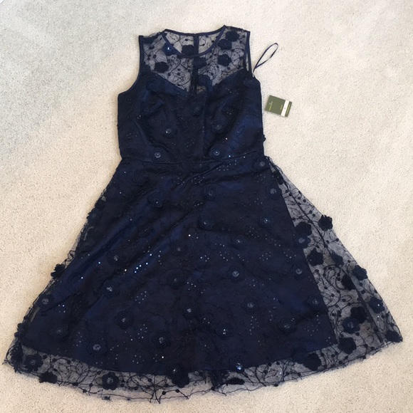 NWT Taylor 3D Floral Lace Cocktail Dress - Picture 3 of 5